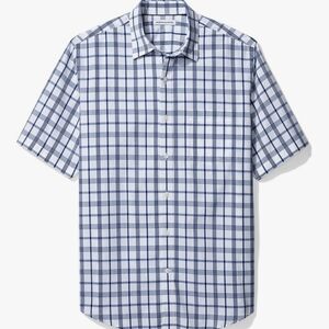 Essentials Men's Slim-Fit Short-Sleeve Poplin Shirt